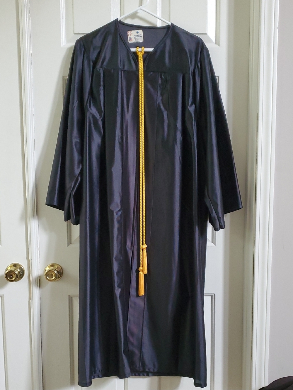 Black Graduation Gown with Gold Honor Cord 5'5"-5'6"